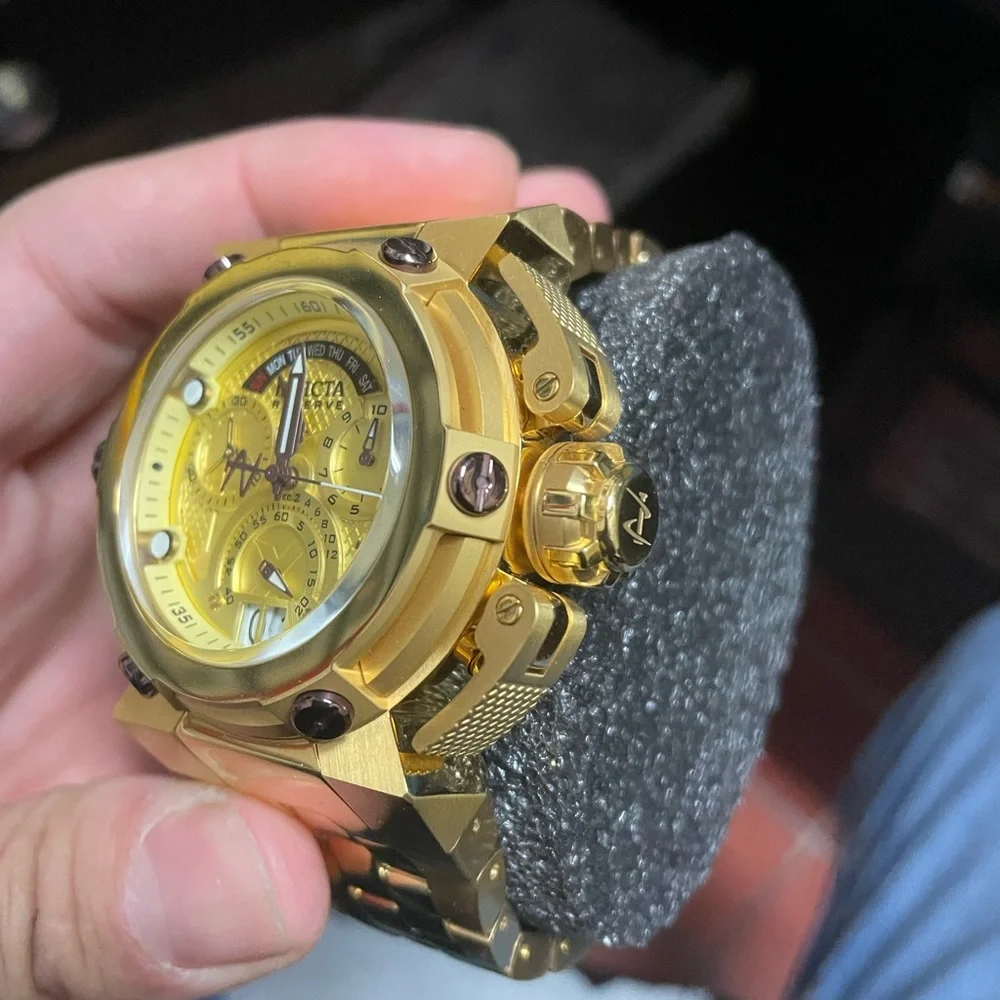 Invicta - Picture 5 of 6
